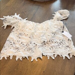ASTR super cute top!